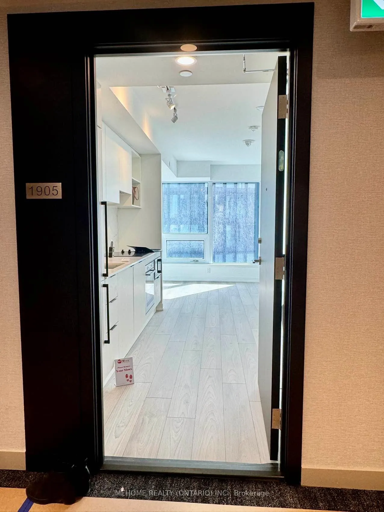 Photo 2 of Unit 1905, 82 Dalhousie Street, Toronto, Church-Yonge Corridor — HOMEH