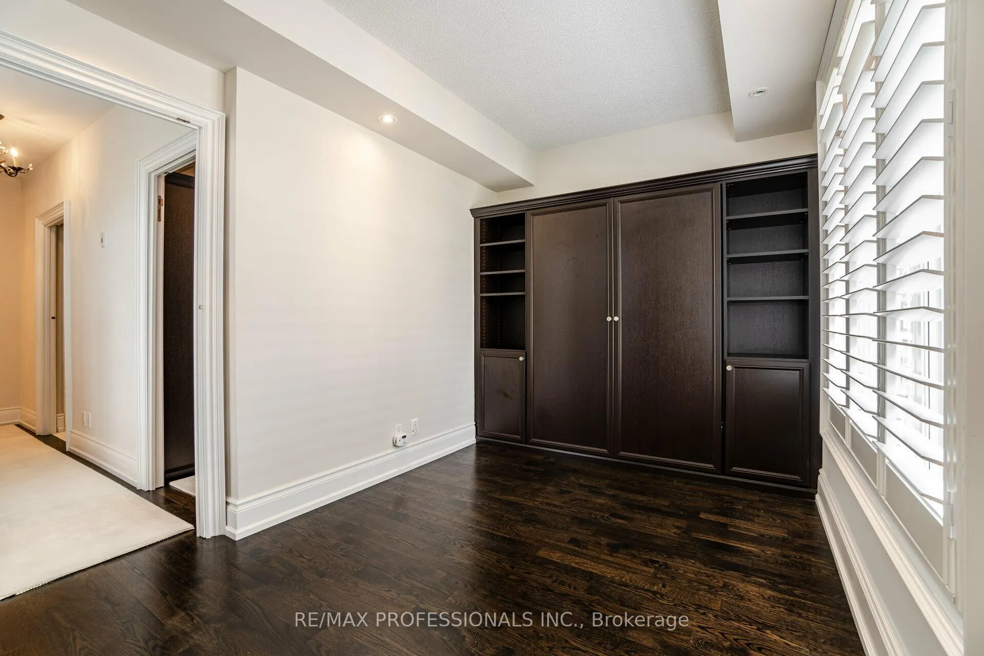 Photo 10 of Unit 225, 30 Stadium Road, Toronto, Niagara — HOMEH