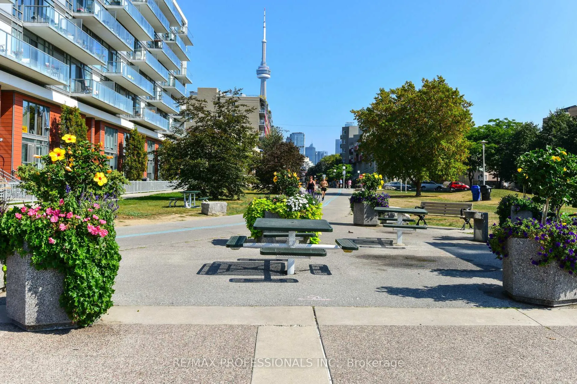 Photo 25 of Unit 225, 30 Stadium Road, Toronto, Niagara — HOMEH