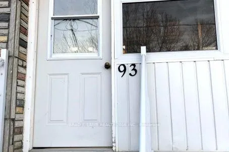 Photo 2 of Unit Upper, 93 Glebemount Avenue, Toronto, Danforth — HOMEH