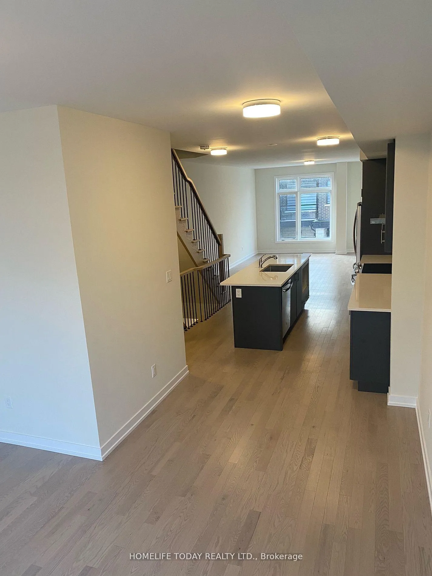 Photo 6 of 2573 Castlegate Crossing, Pickering, Duffin Heights — HOMEH