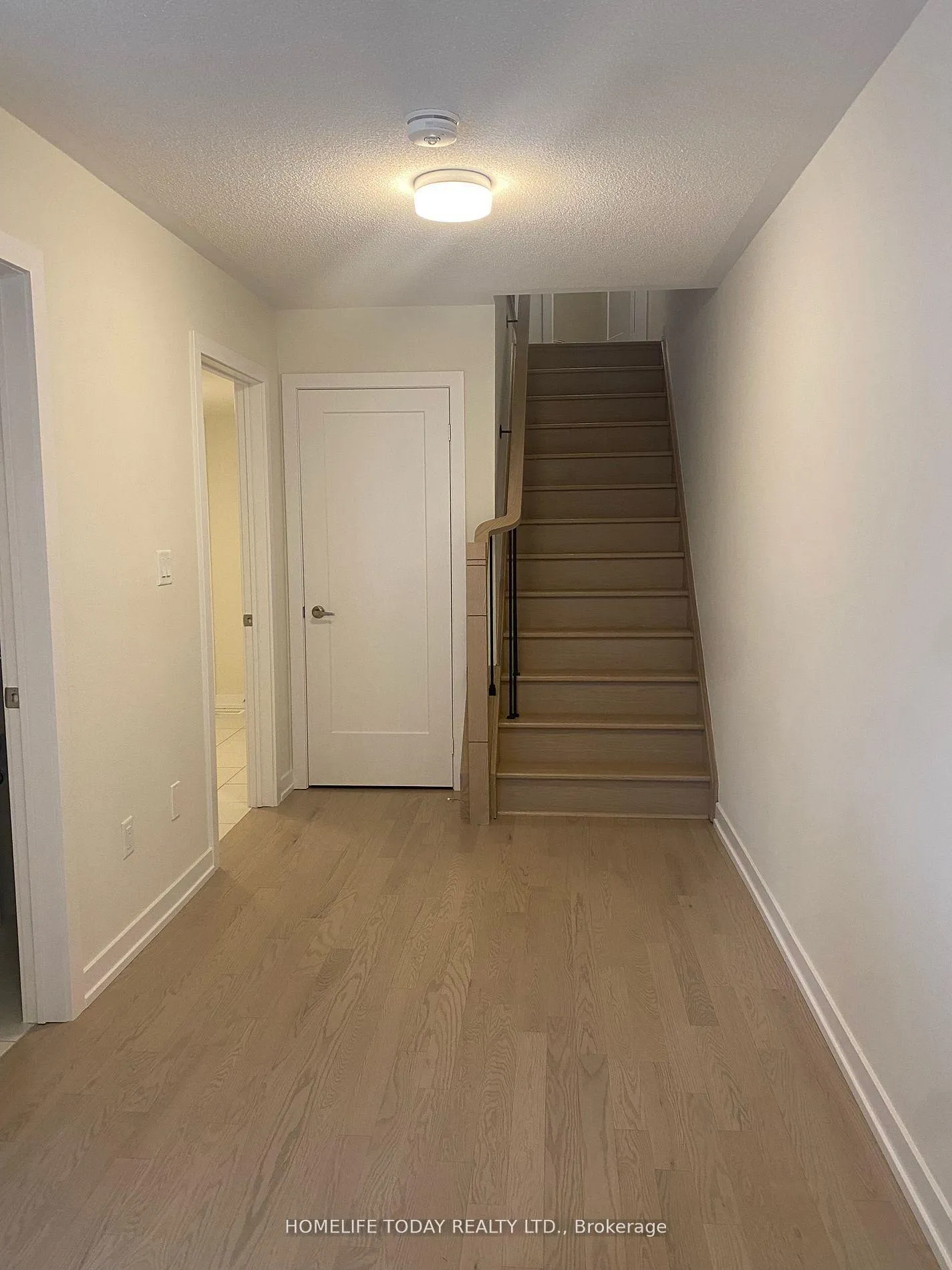Photo 7 of 2573 Castlegate Crossing, Pickering, Duffin Heights — HOMEH
