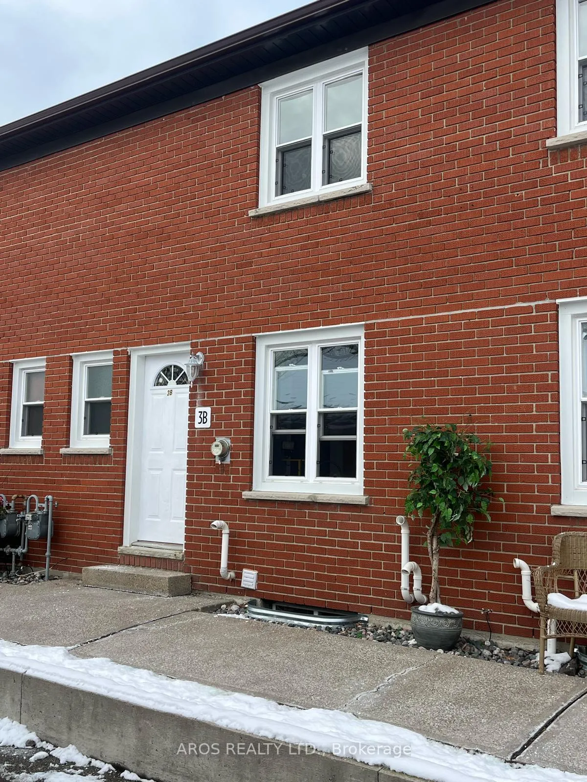 Photo 3 of Unit 3 b, 205 Fane Street, St. Clair — HOMEH