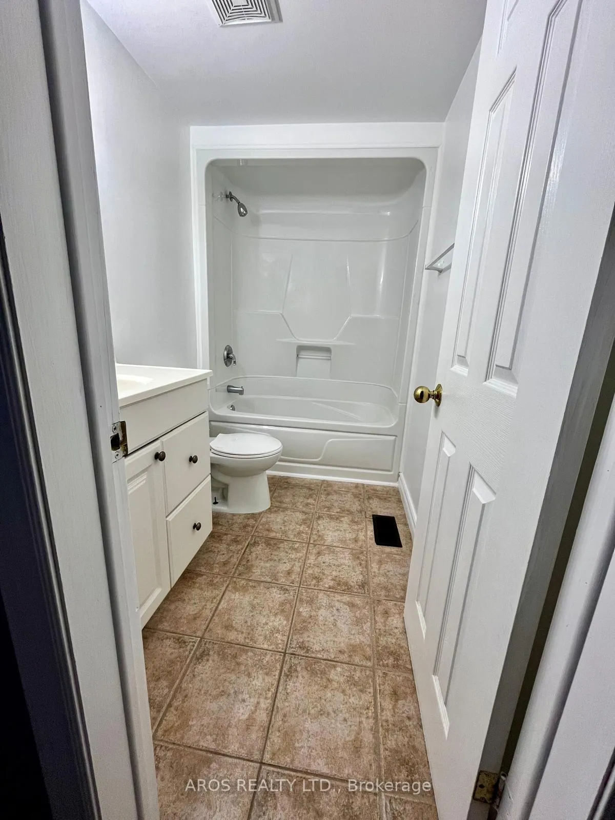 Photo 11 of Unit 3 b, 205 Fane Street, St. Clair — HOMEH
