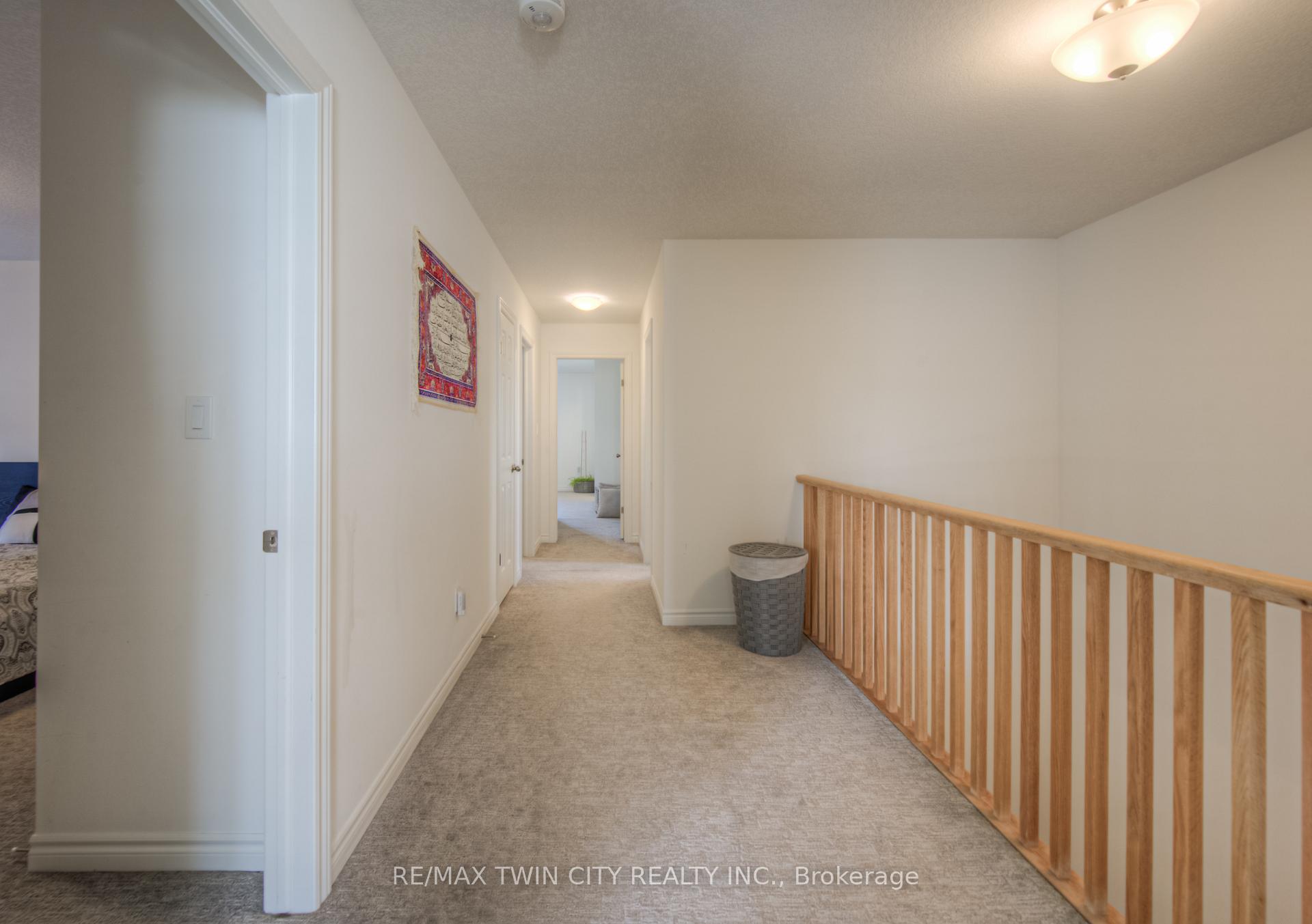 Photo 25 of 198 Savannah Ridge Drive, Brant, Paris — HOMEH