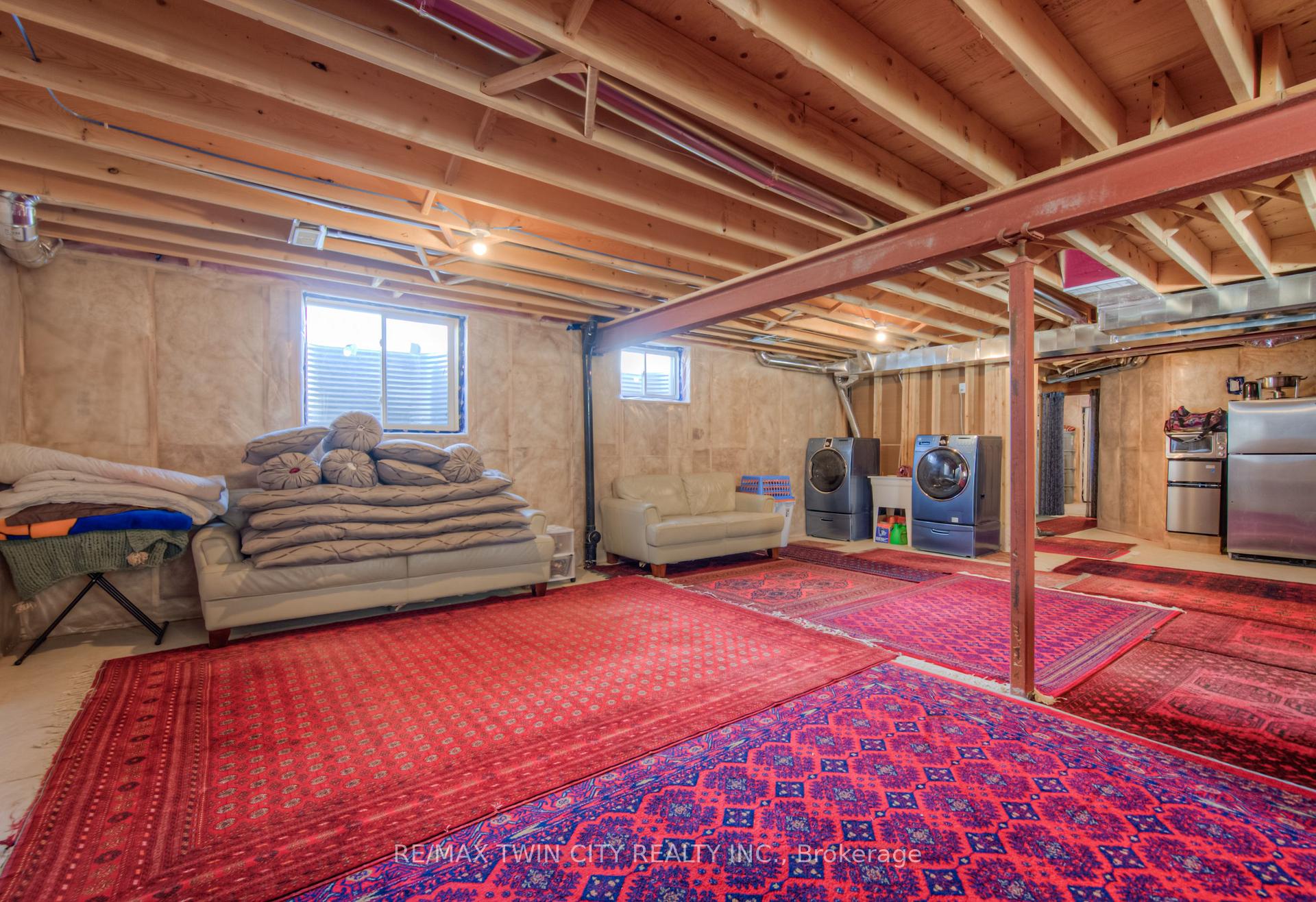 Photo 42 of 198 Savannah Ridge Drive, Brant, Paris — HOMEH
