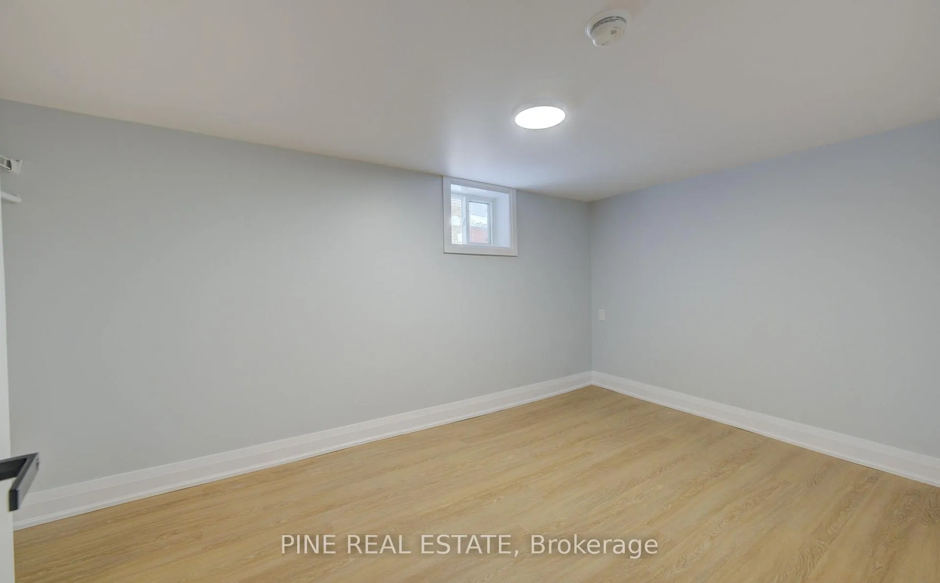 Photo 13 of Unit Lower, 107B Waterloo Street, Kitchener — HOMEH