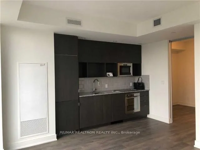 Photo 3 of Unit 2606, 89 Mcgill Street, Toronto, Church-Yonge Corridor — HOMEH