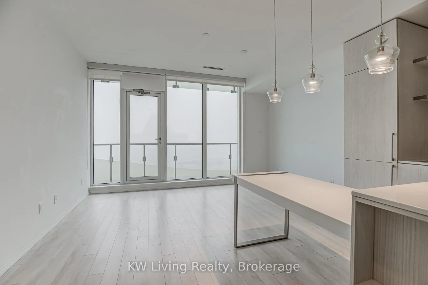 Photo 5 of Unit 2906, 197 Yonge Street, Toronto, Church-Yonge Corridor — HOMEH