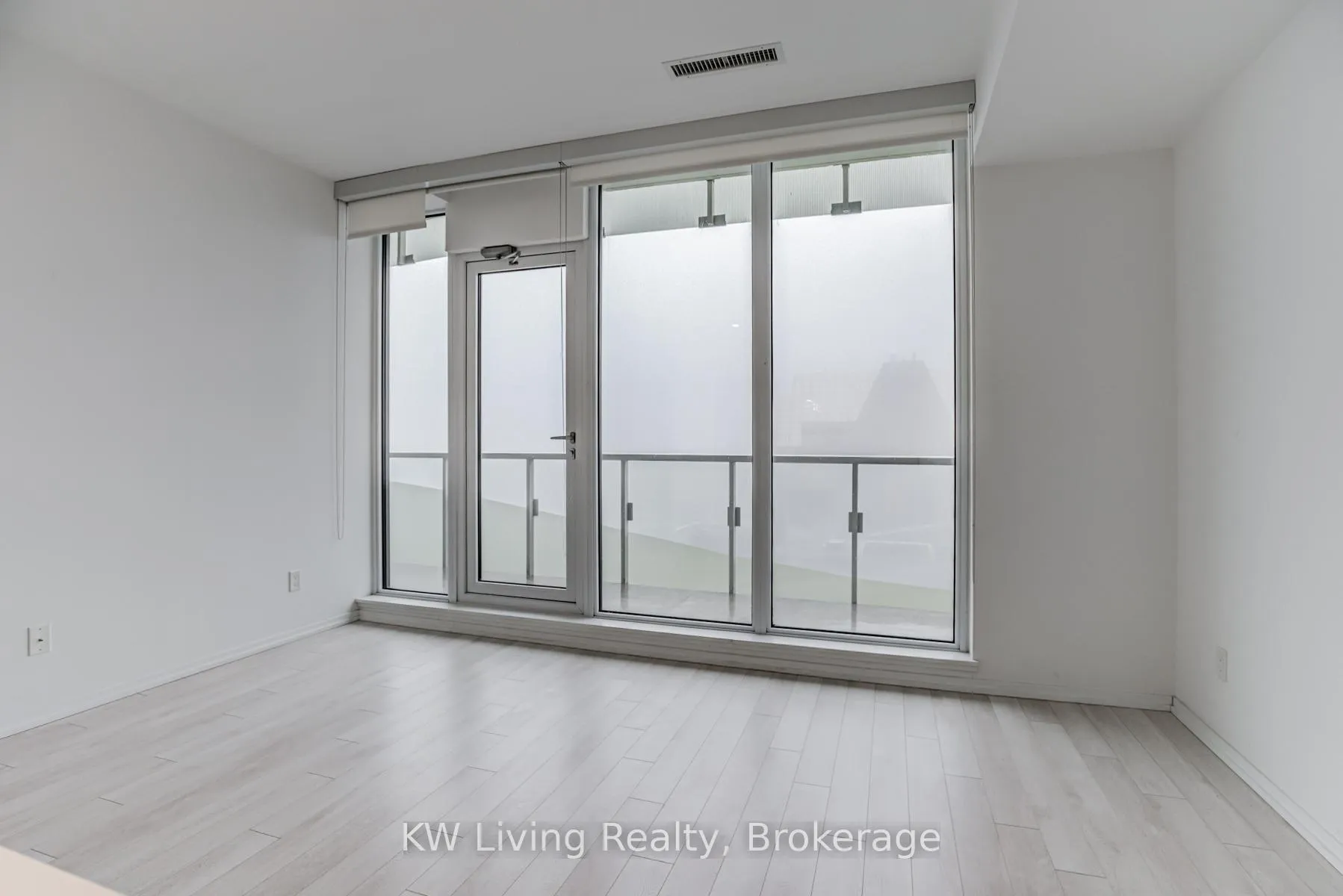 Photo 16 of Unit 2906, 197 Yonge Street, Toronto, Church-Yonge Corridor — HOMEH