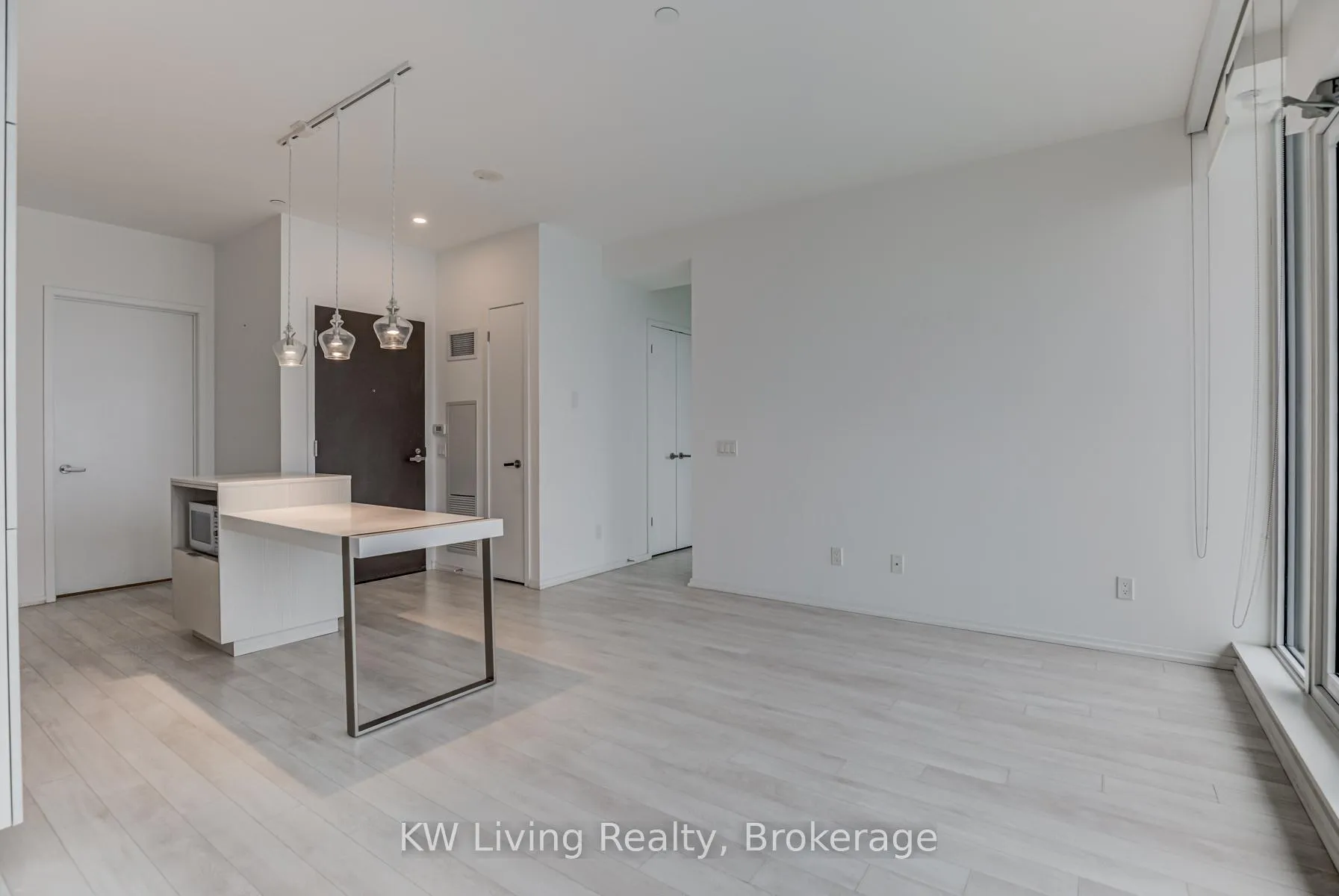 Photo 17 of Unit 2906, 197 Yonge Street, Toronto, Church-Yonge Corridor — HOMEH