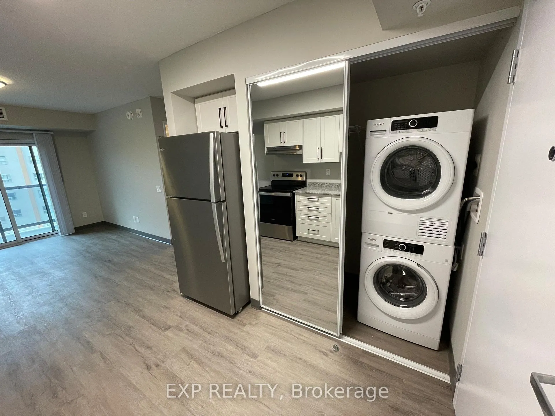 Photo 2 of Unit 607, 595 Strasburg Road, Kitchener — HOMEH
