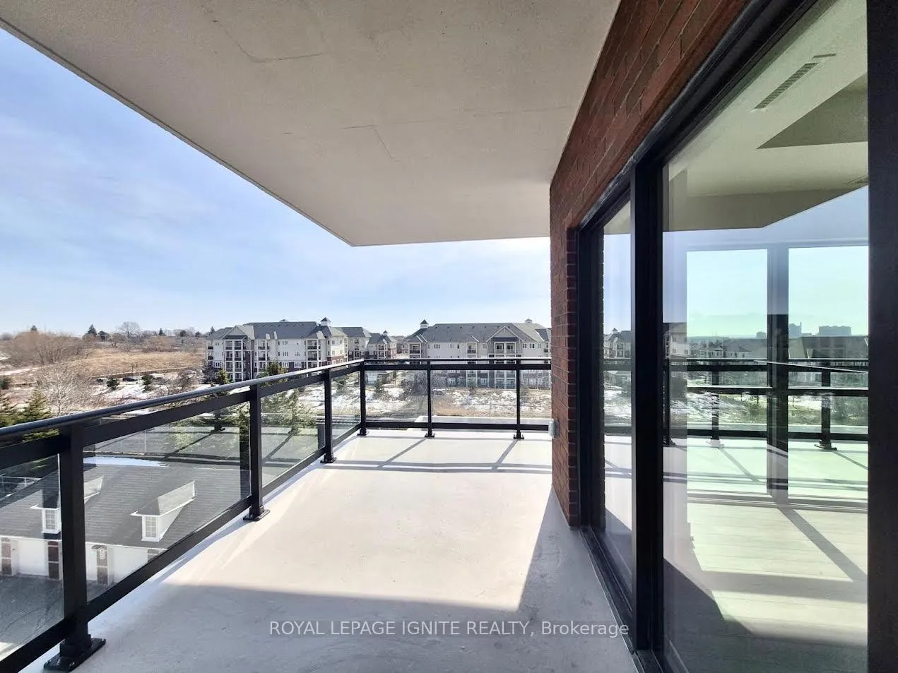 Photo 8 of Unit 403, 55 Clarington Boulevard, Clarington, Bowmanville — HOMEH