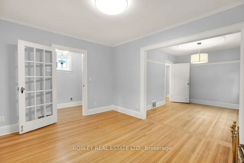 Photo 5 of 178 Mortimer Avenue, Toronto, Broadview North — HOMEH