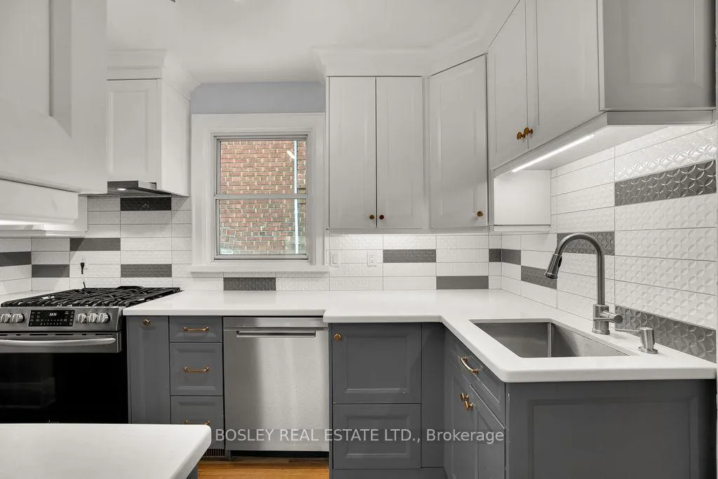 Photo 10 of 178 Mortimer Avenue, Toronto, Broadview North — HOMEH