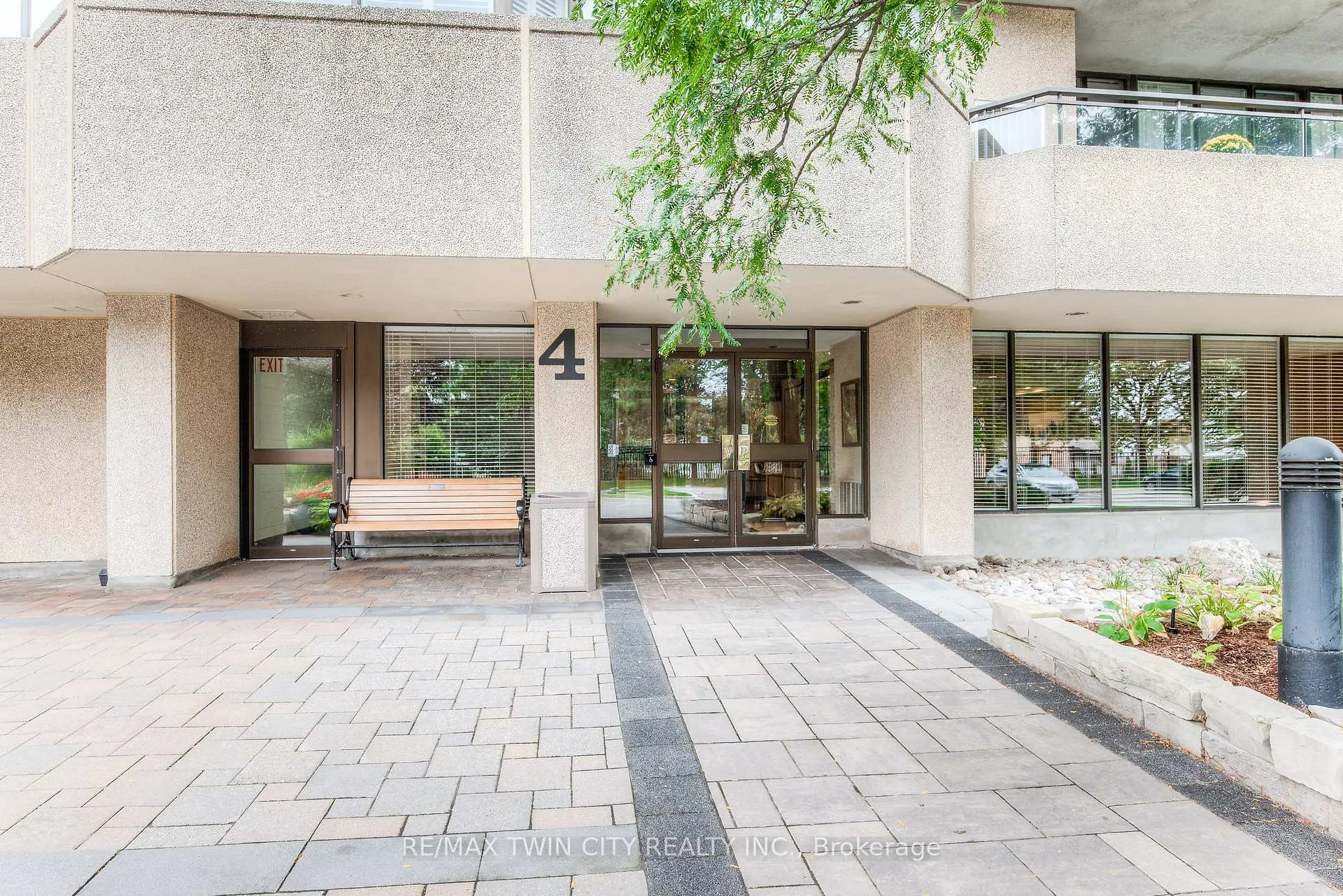 Photo 4 of Unit 1105, 4 Willow Street, Waterloo — HOMEH