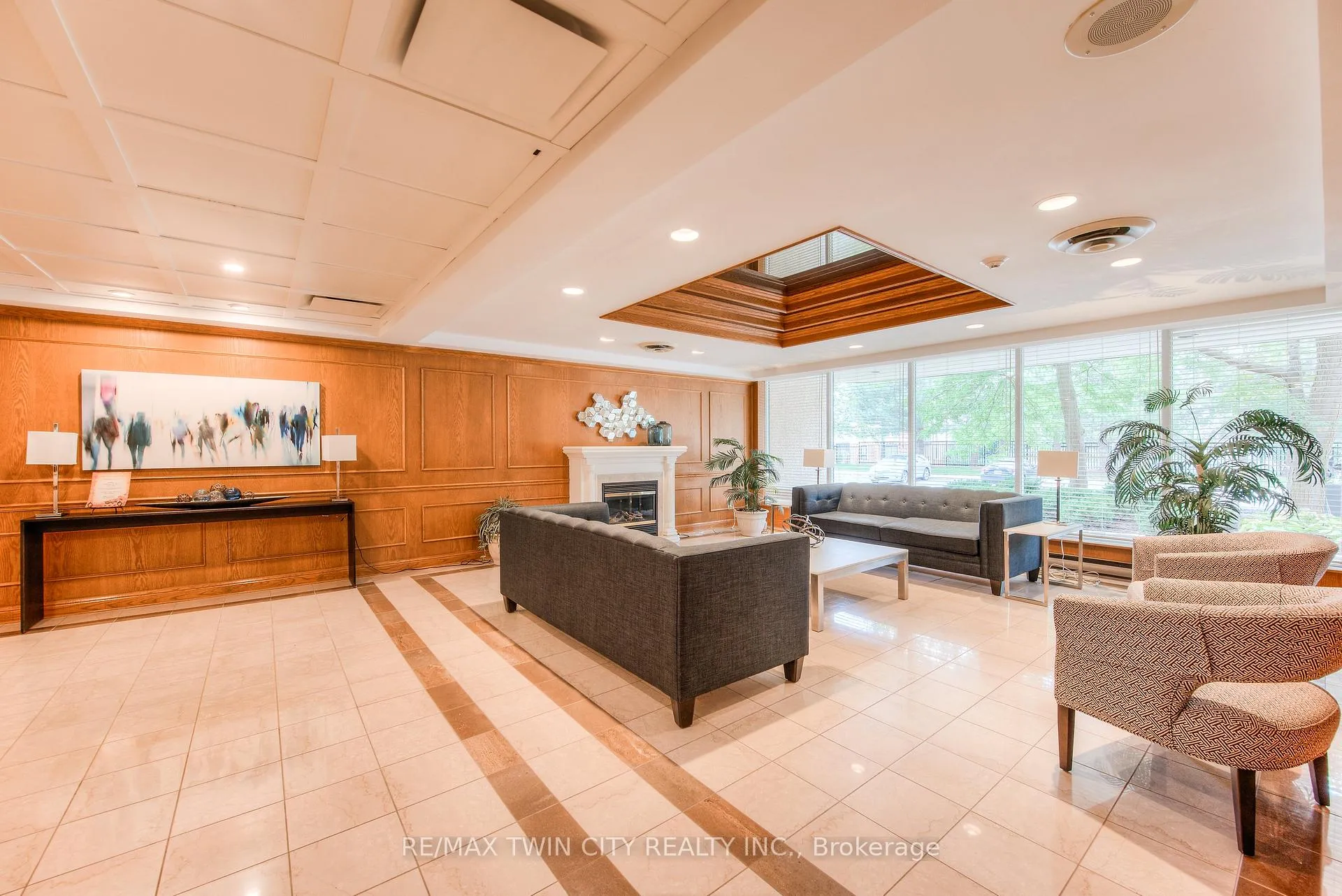 Photo 5 of Unit 1105, 4 Willow Street, Waterloo — HOMEH