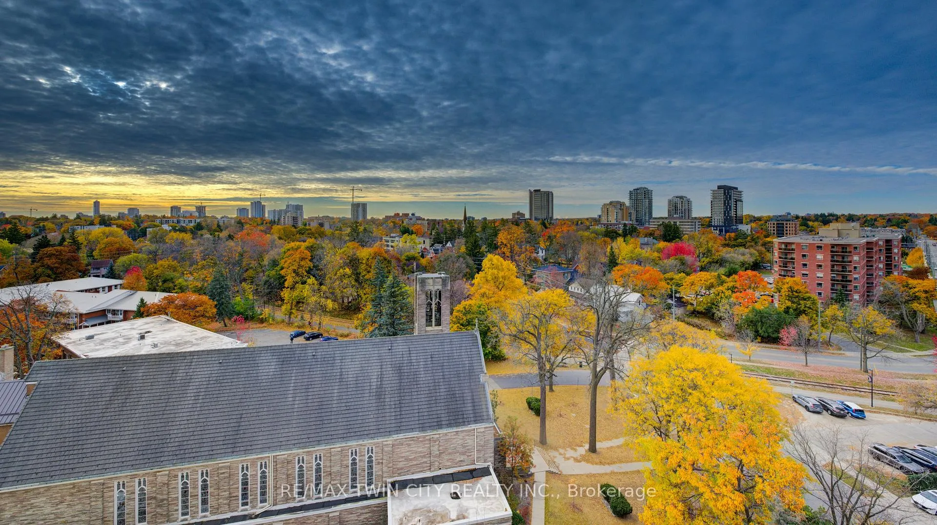 Photo 24 of Unit 1105, 4 Willow Street, Waterloo — HOMEH