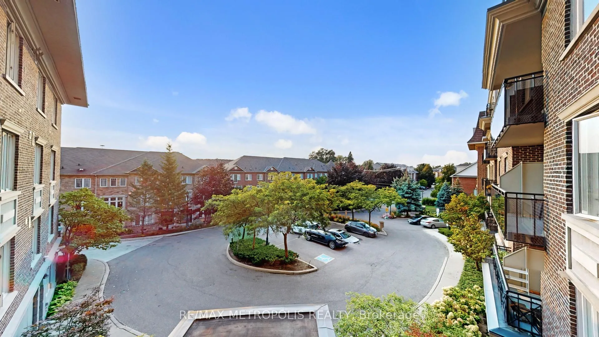 Photo 12 of Unit 301, 245 Dalesford Road, Etobicoke, Stonegate-Queensway — HOMEH