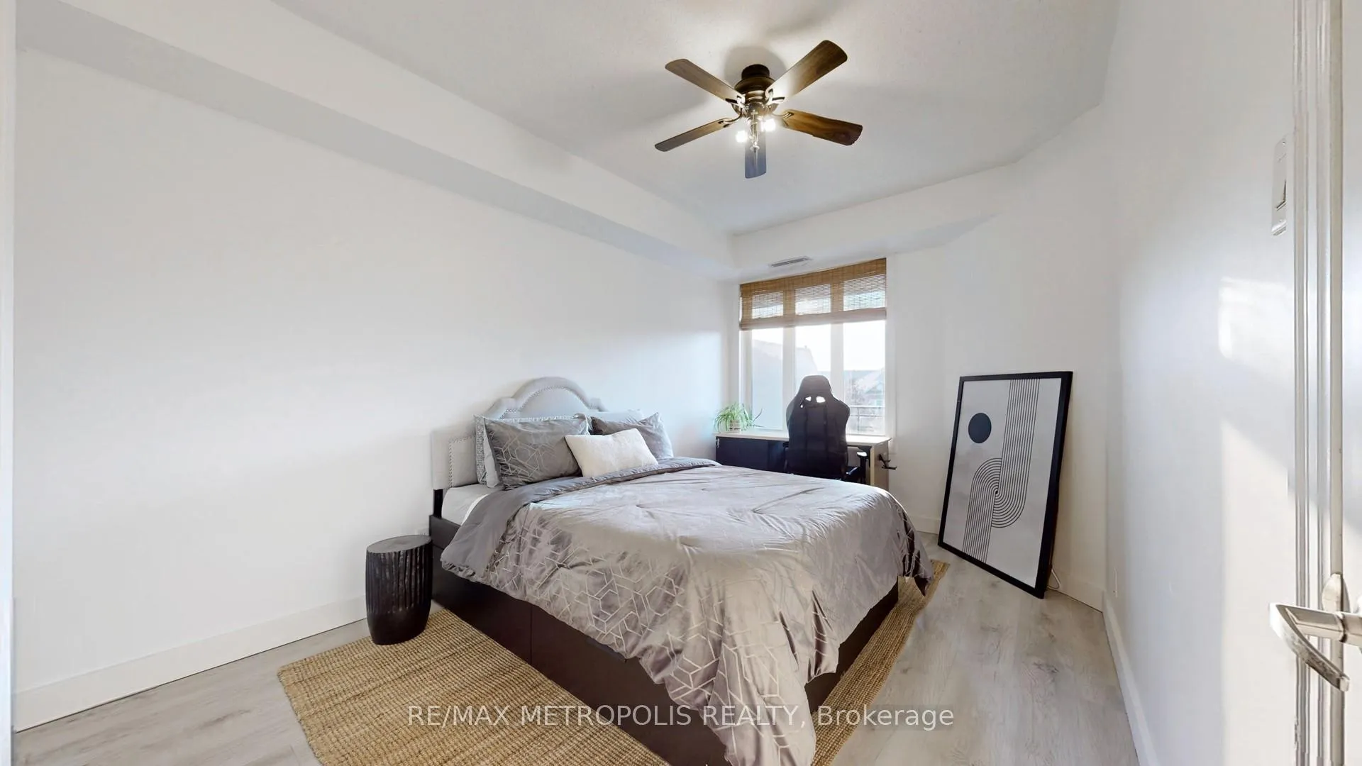 Photo 13 of Unit 301, 245 Dalesford Road, Etobicoke, Stonegate-Queensway — HOMEH