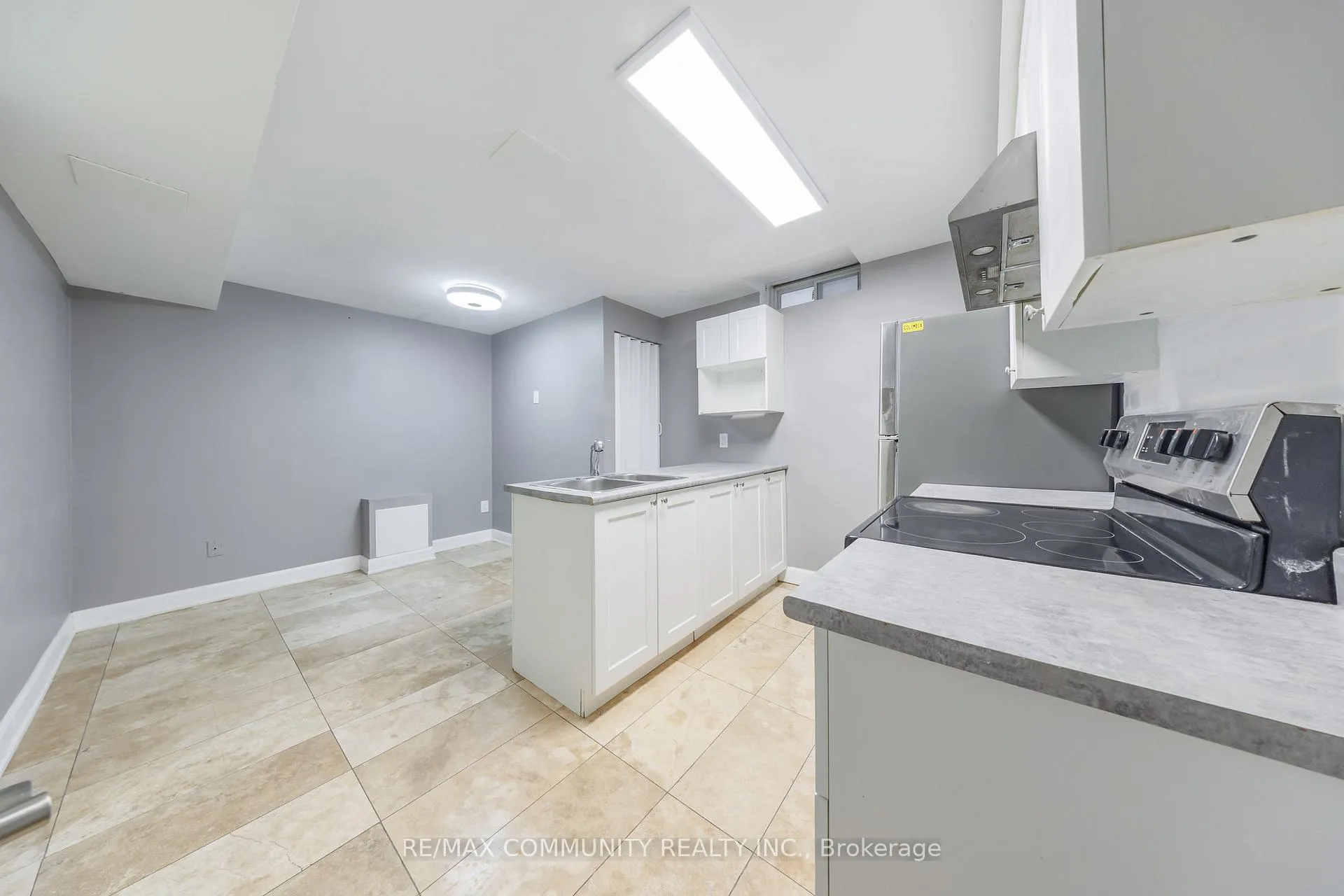 Photo 4 of Unit BSMT, 58 Chapman Drive, Ajax, Central — HOMEH