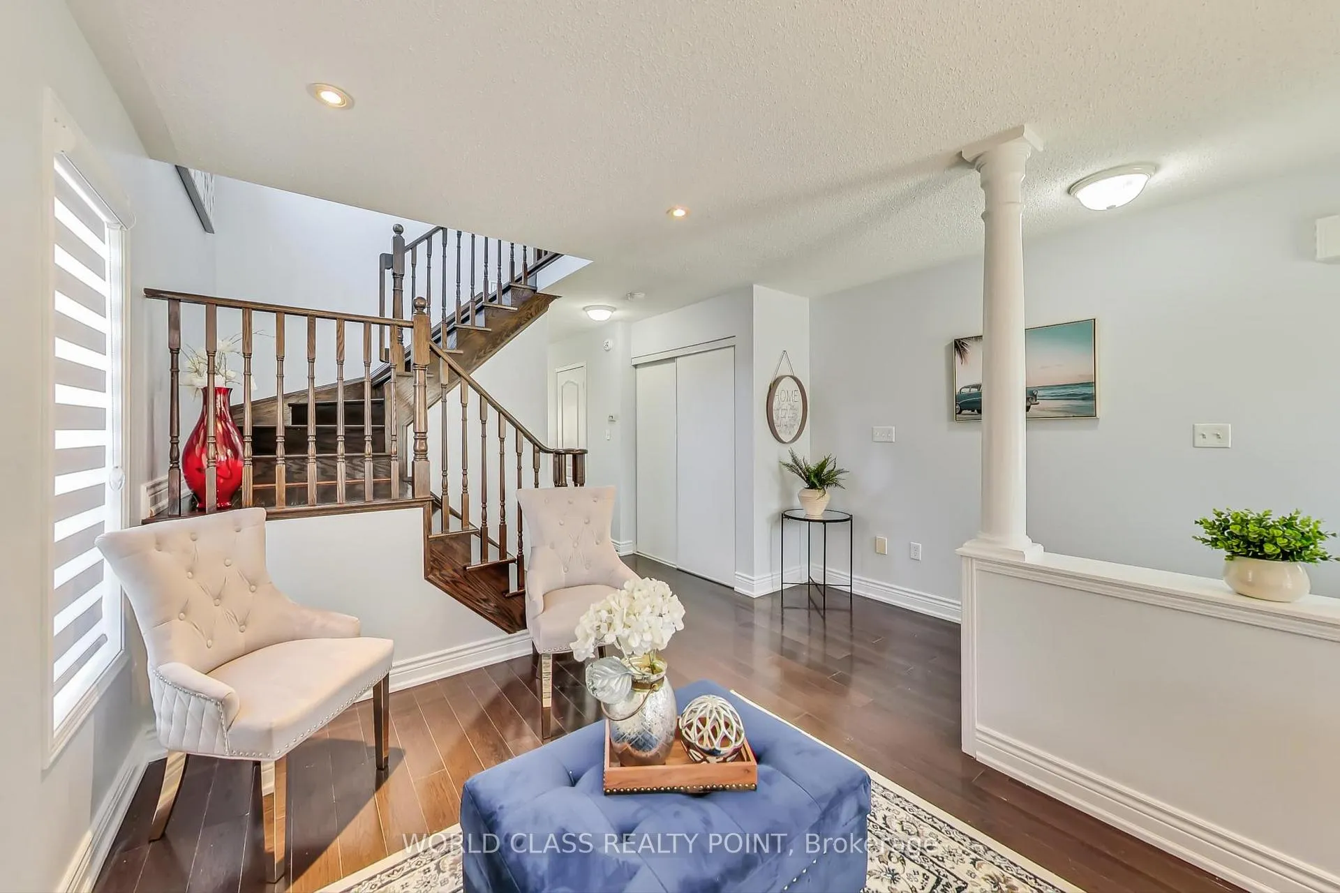 Photo 4 of 28 Marriner Crescent, Ajax, Northeast Ajax — HOMEH