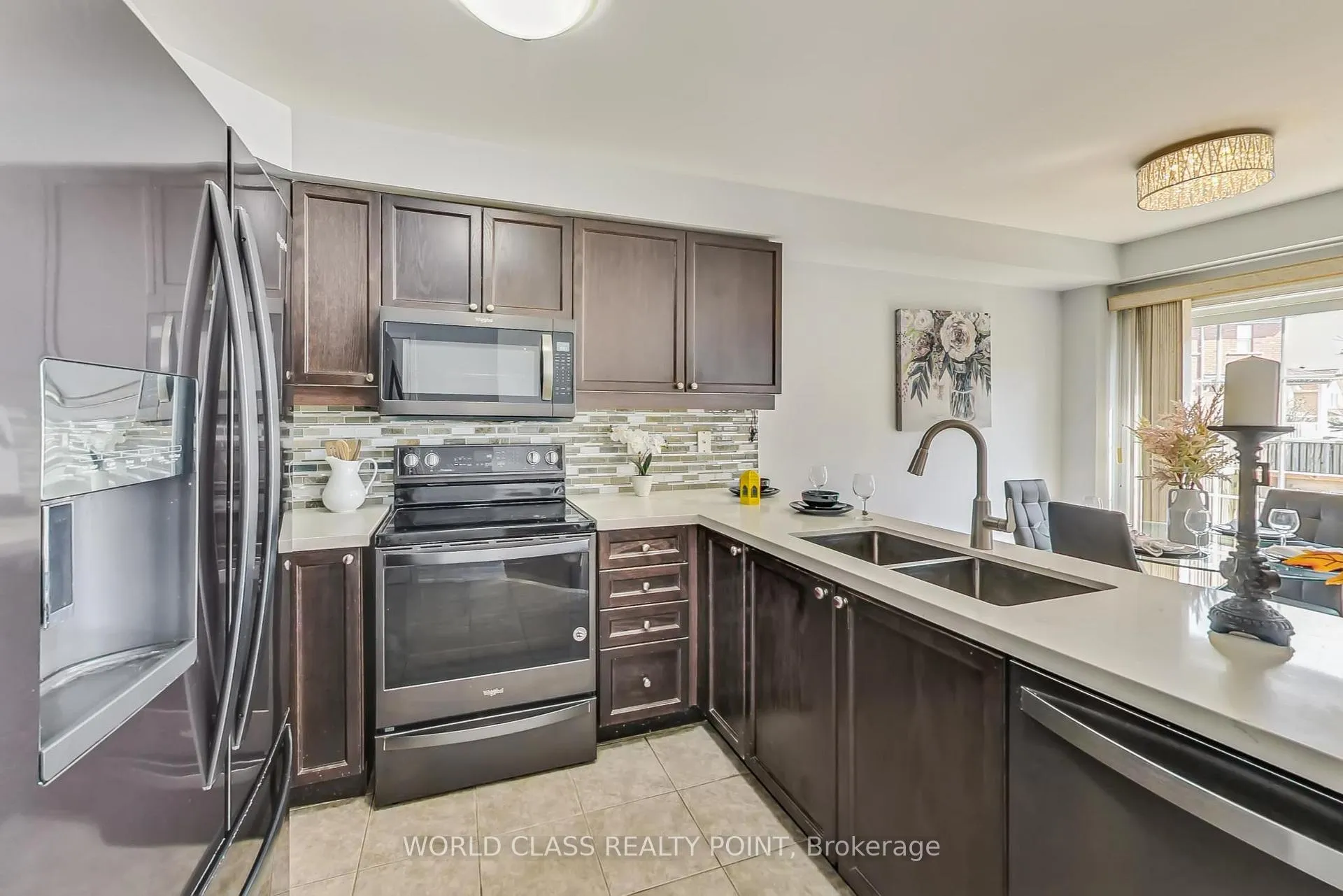 Photo 7 of 28 Marriner Crescent, Ajax, Northeast Ajax — HOMEH
