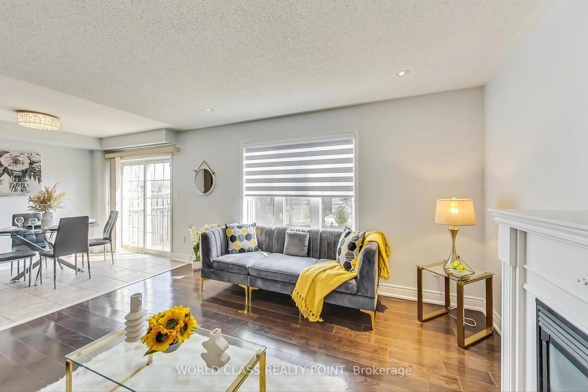 Photo 8 of 28 Marriner Crescent, Ajax, Northeast Ajax — HOMEH
