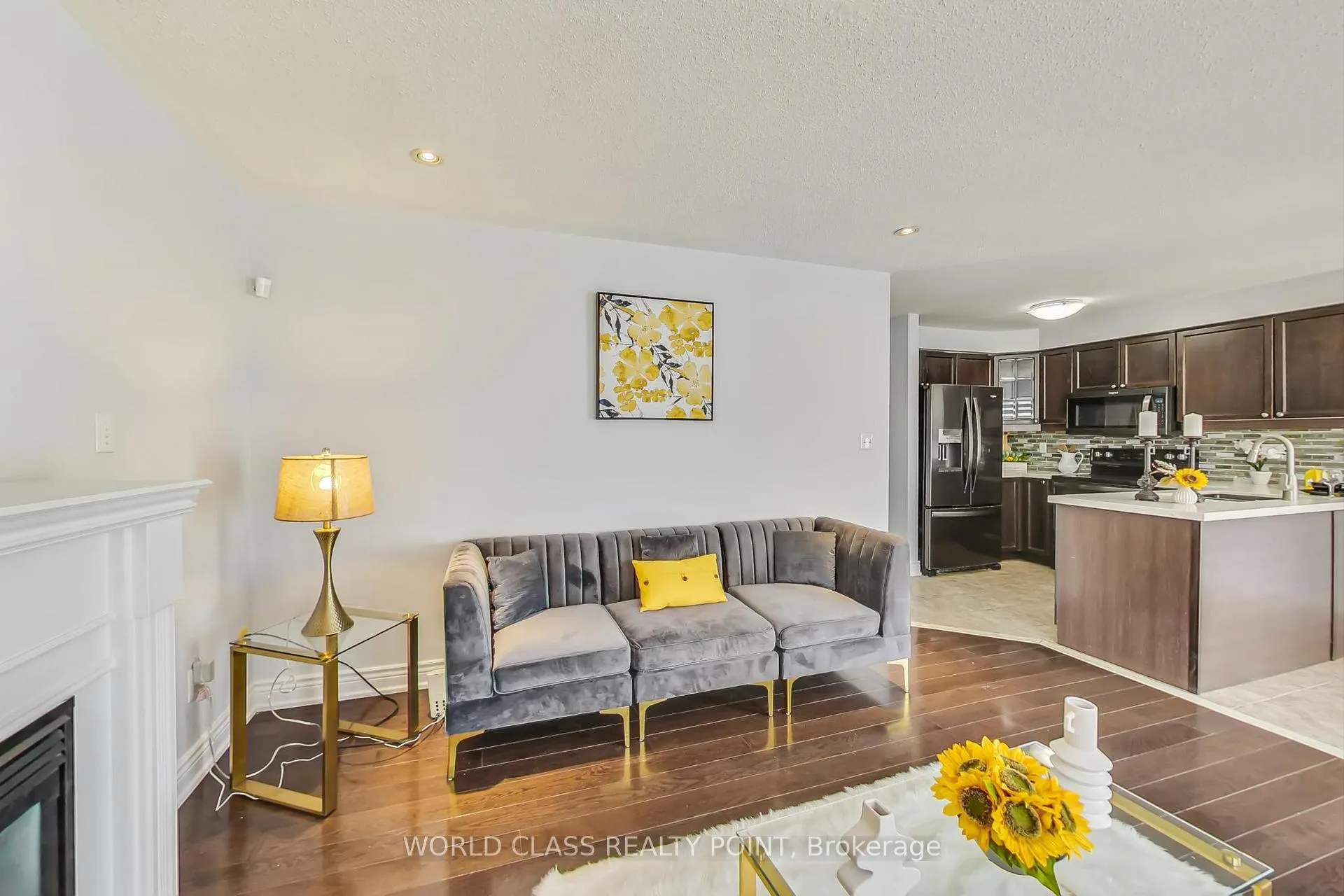 Photo 9 of 28 Marriner Crescent, Ajax, Northeast Ajax — HOMEH
