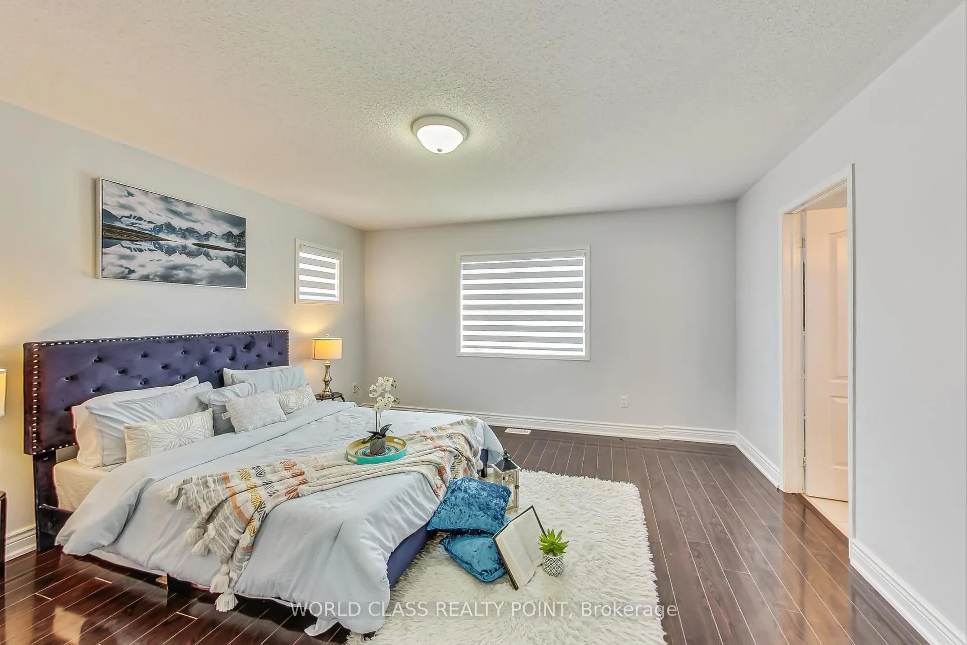 Photo 12 of 28 Marriner Crescent, Ajax, Northeast Ajax — HOMEH