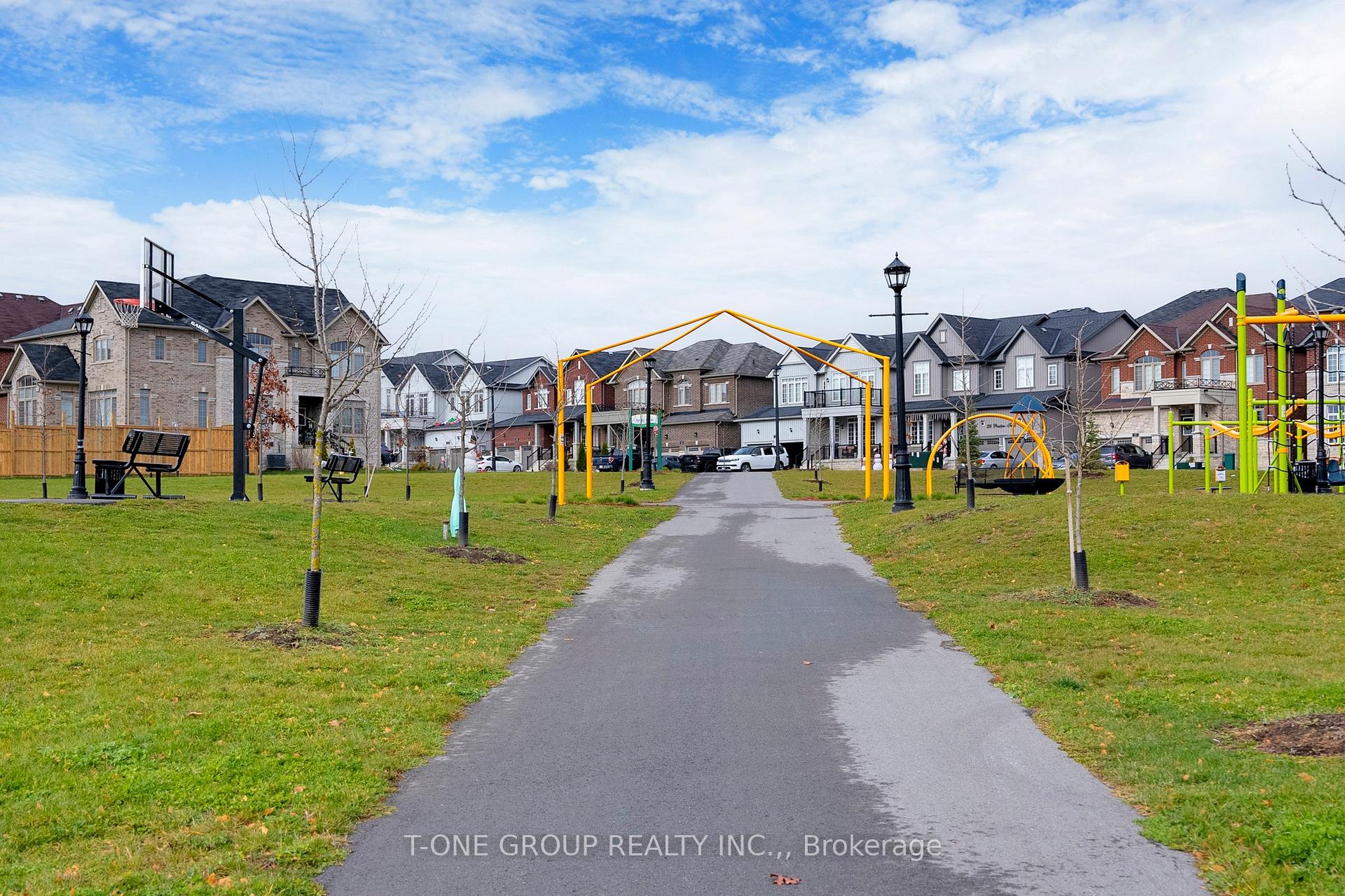 Photo 43 of 7 Melrose Drive, Cavan Monaghan, Rural Cavan Monaghan — HOMEH