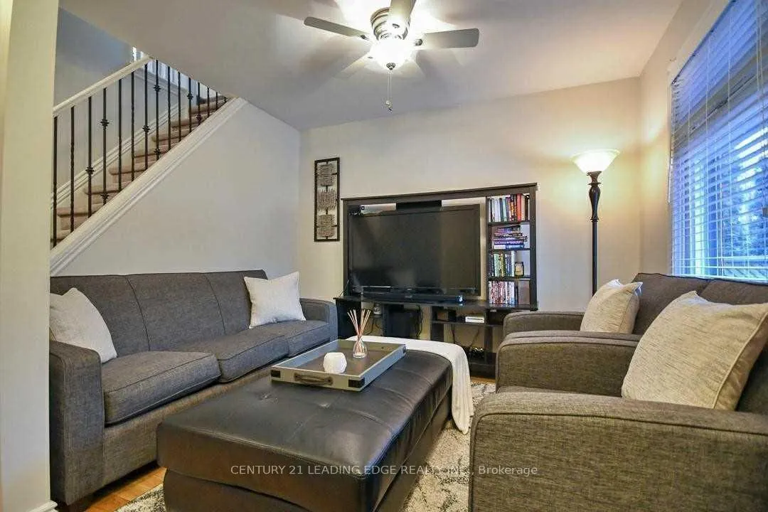 Photo 5 of 332 Highfield Road, Toronto, Greenwood-Coxwell — HOMEH