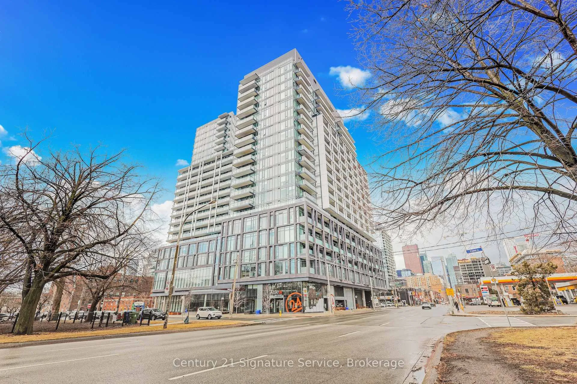 Front of Unit 1602, 50 Power Street