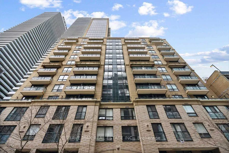 Front of Unit 202, 35 Hayden Street