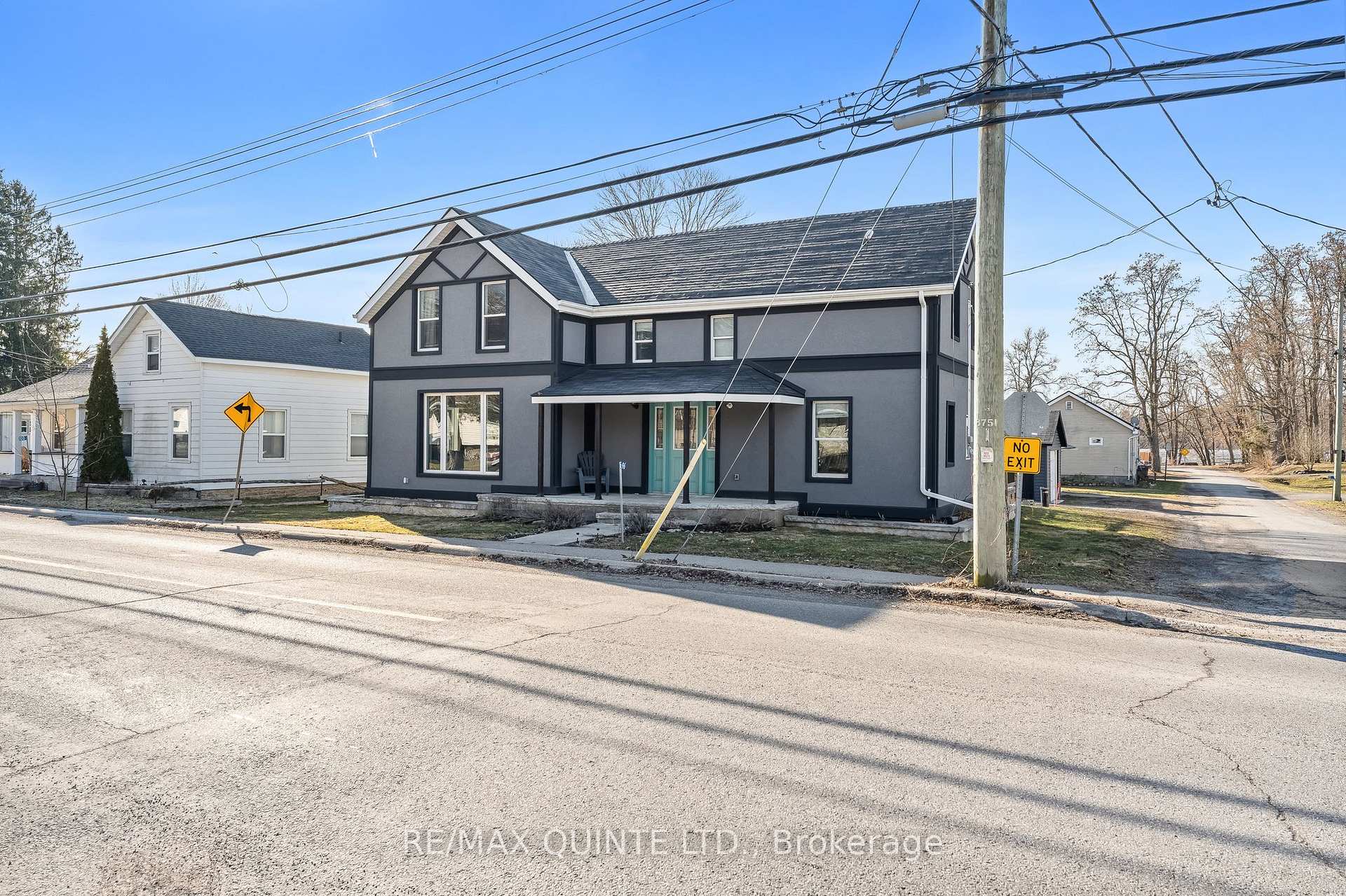 Photo 3 of 96 Hoskin Road, Belleville, Thurlow Ward — HOMEH
