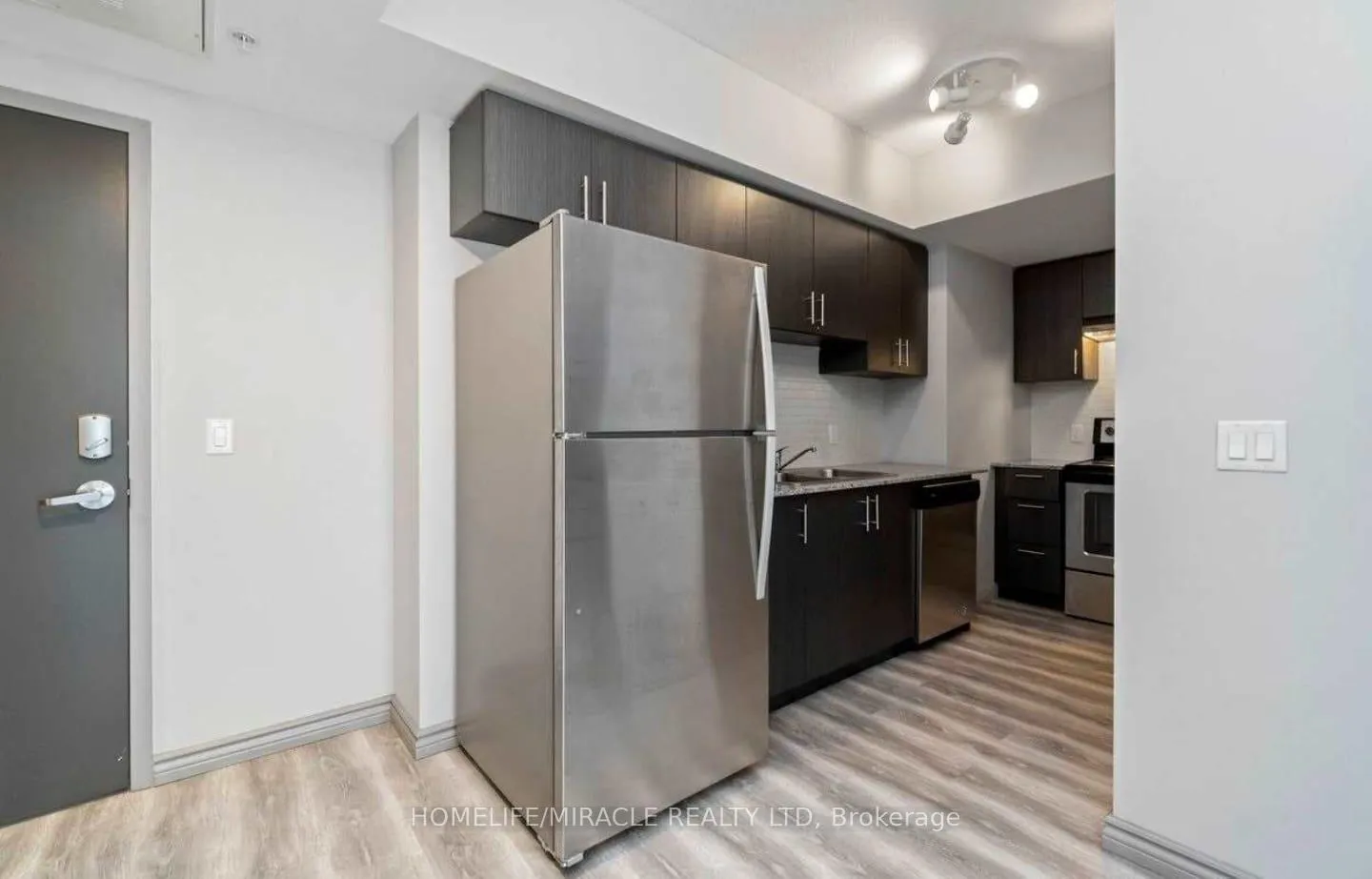 Photo 1 of Unit 407A, 275 Larch Street E, Waterloo — HOMEH