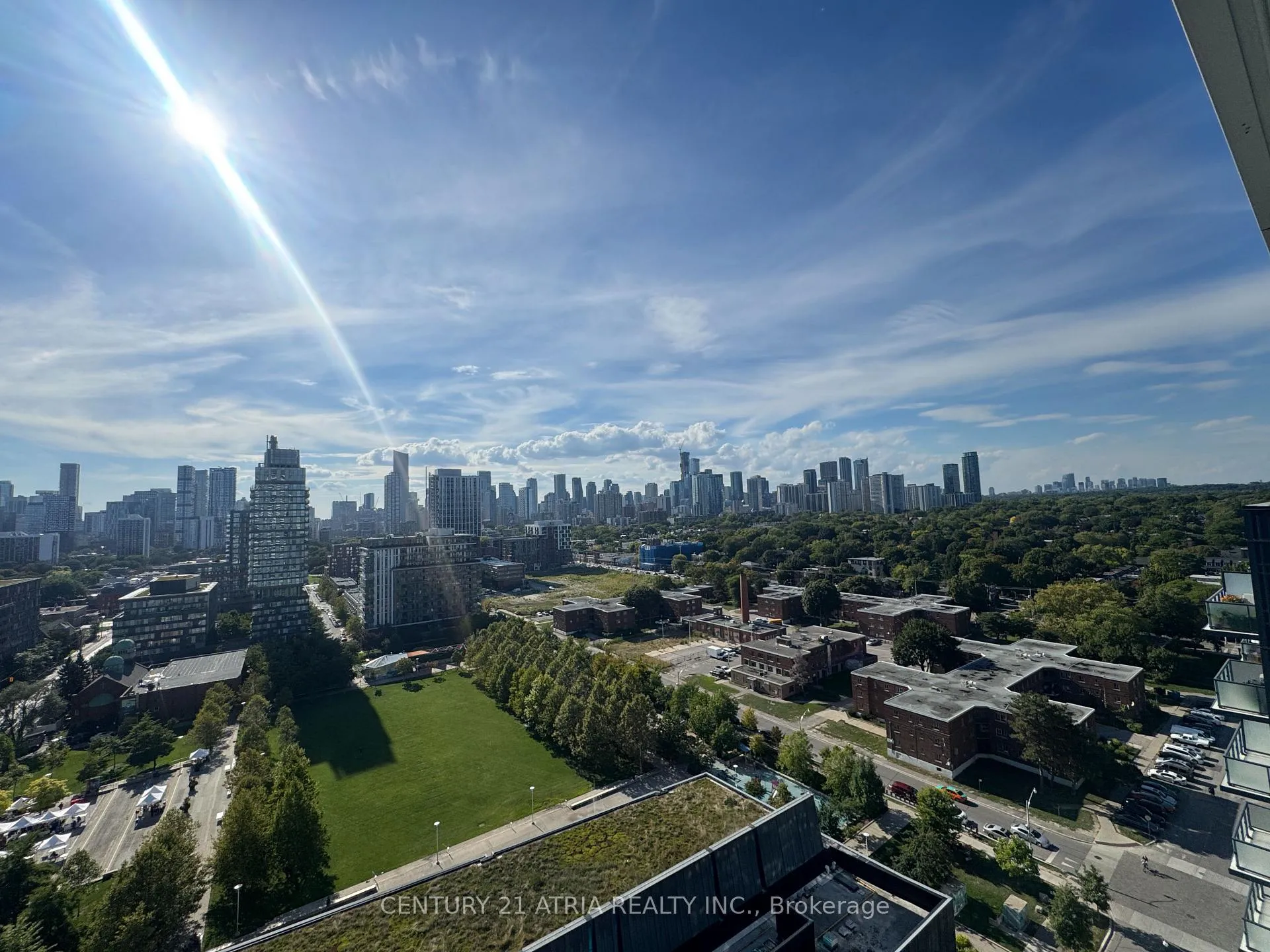Photo 13 of Unit 1608, 225 Sumach Street, Toronto, Regent Park — HOMEH