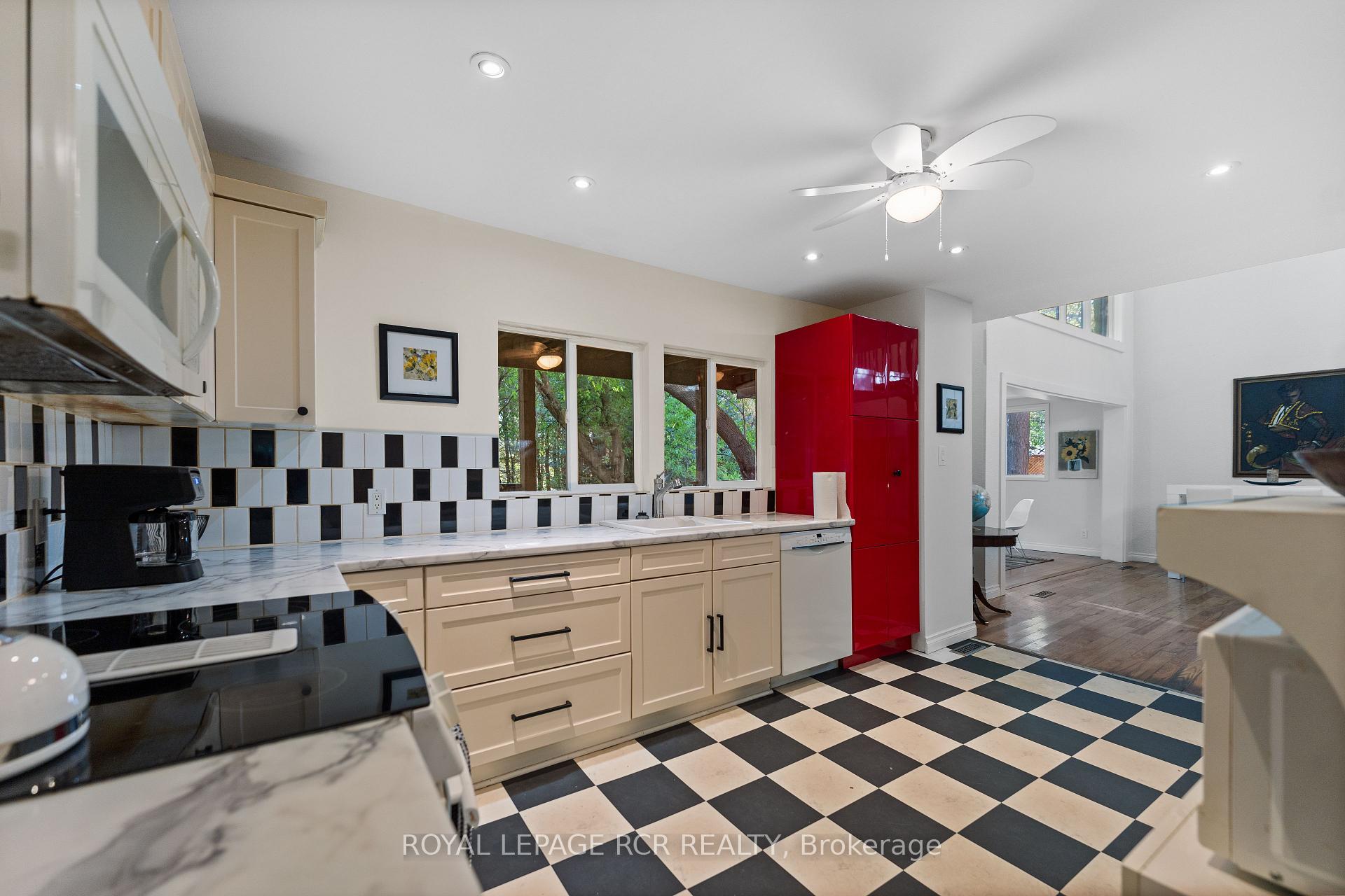 Photo 4 of 27 John Street N, Caledon, Alton — HOMEH