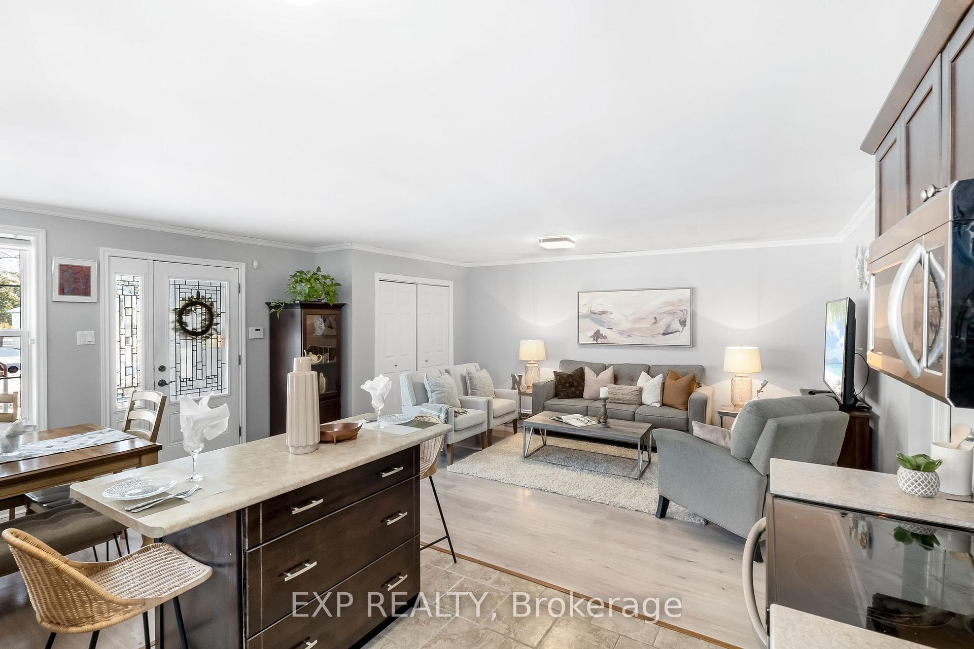 Photo 11 of 257 Sinclair Street, Cobourg — HOMEH