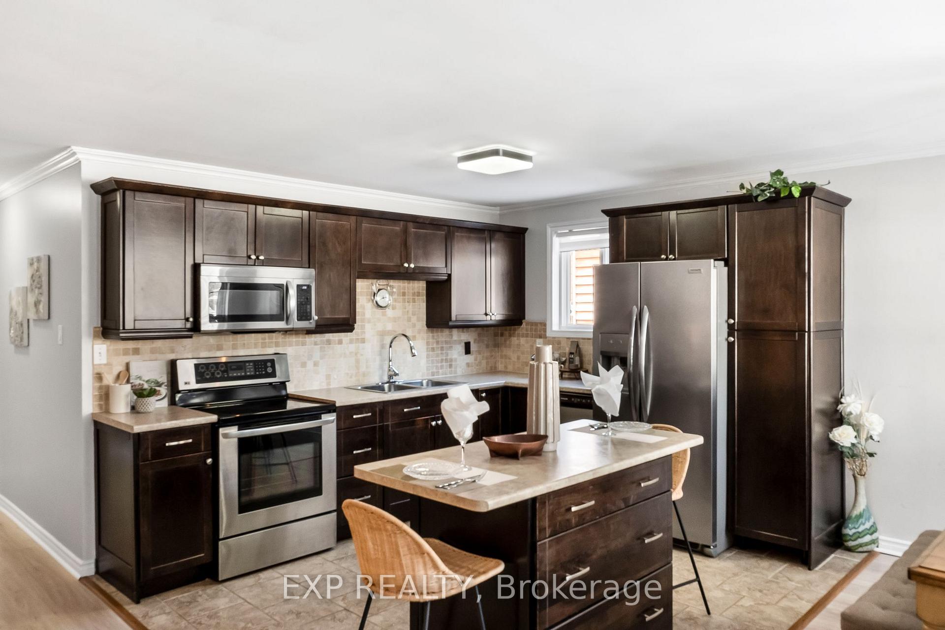 Photo 12 of 257 Sinclair Street, Cobourg — HOMEH