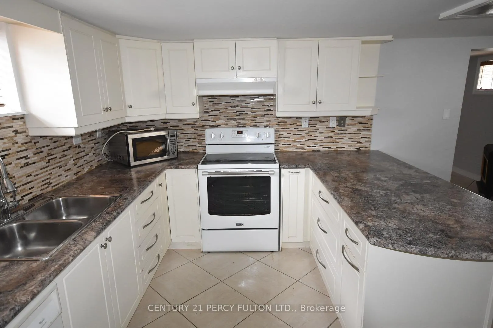 Photo 5 of Unit Lower Level, 99 Galbraith Avenue, Toronto, O'Connor-Parkview — HOMEH