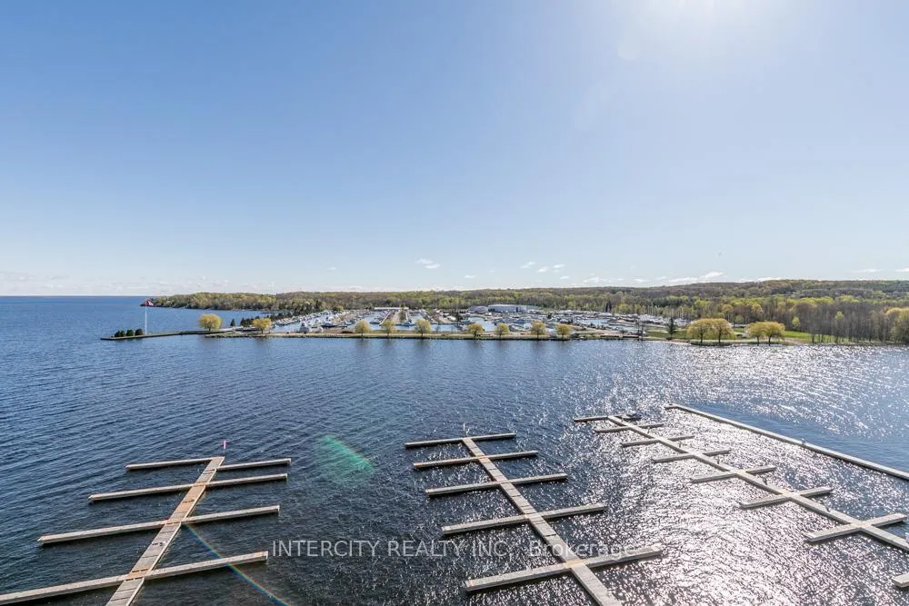 Photo 3 of Unit 18, 725 Aberdeen Boulevard, Midland — HOMEH