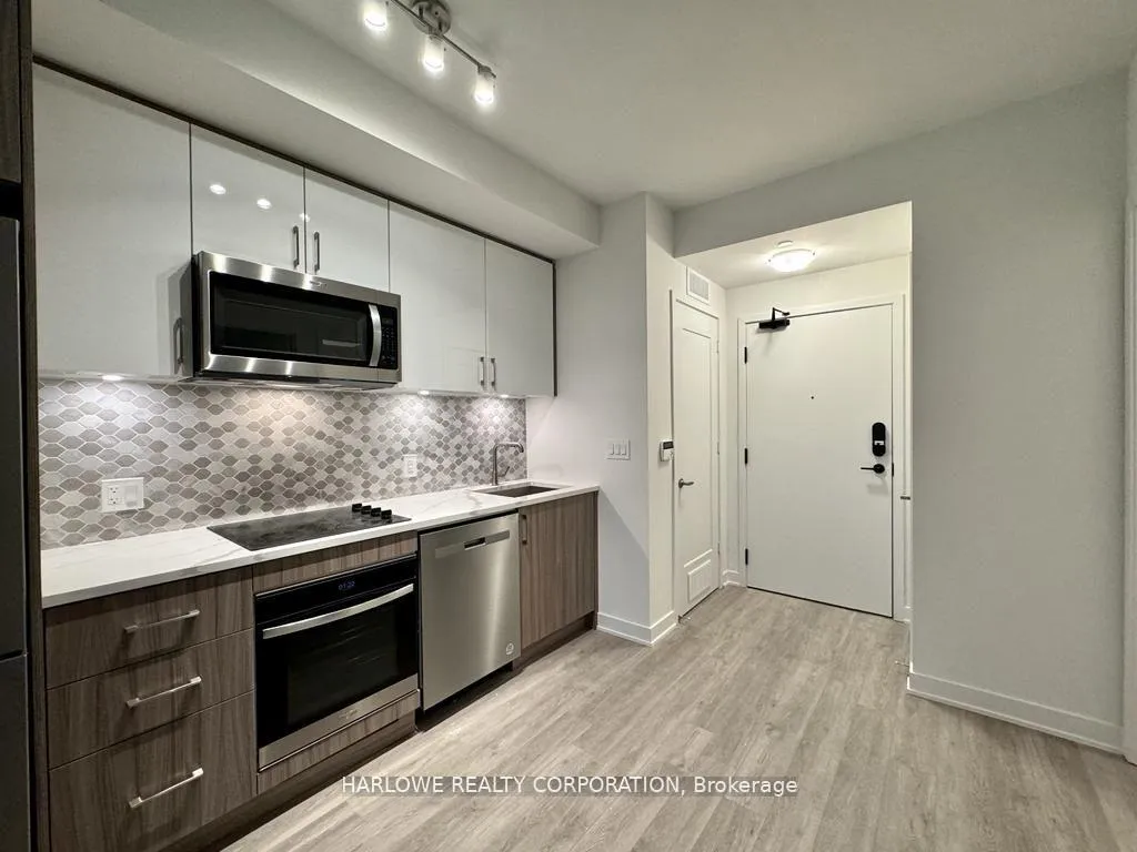 Photo 2 of Unit LPH1821, 60 Princess Street, Toronto, Waterfront Communities — HOMEH