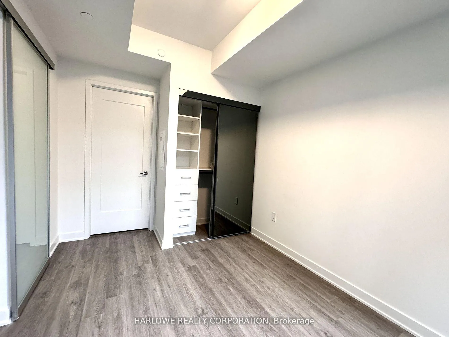 Photo 10 of Unit LPH1821, 60 Princess Street, Toronto, Waterfront Communities — HOMEH