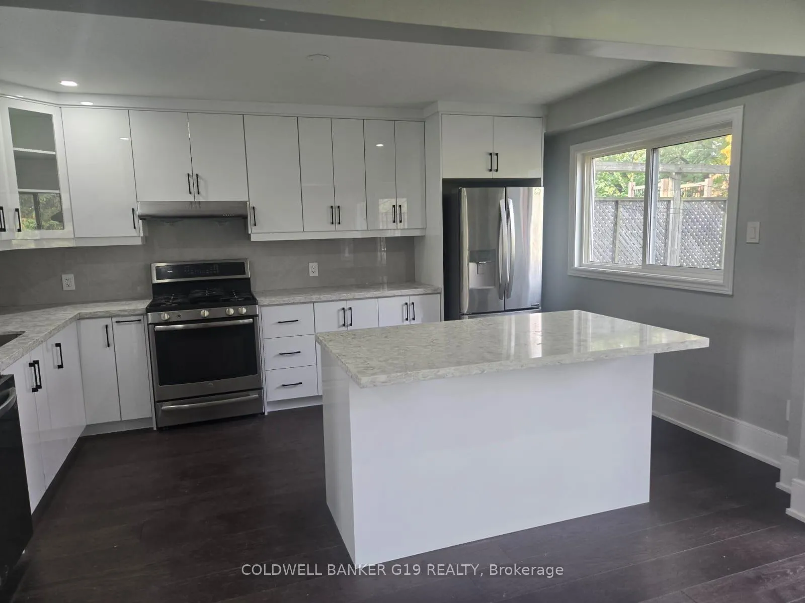 Photo 5 of 145 Cardinal Street, Barrie, Cundles East — HOMEH