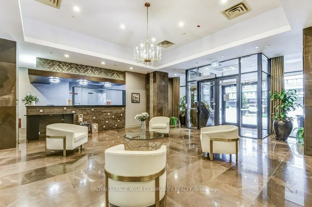 Photo 3 of Unit 527, 650 Sheppard Avenue E, North York, Bayview Village — HOMEH