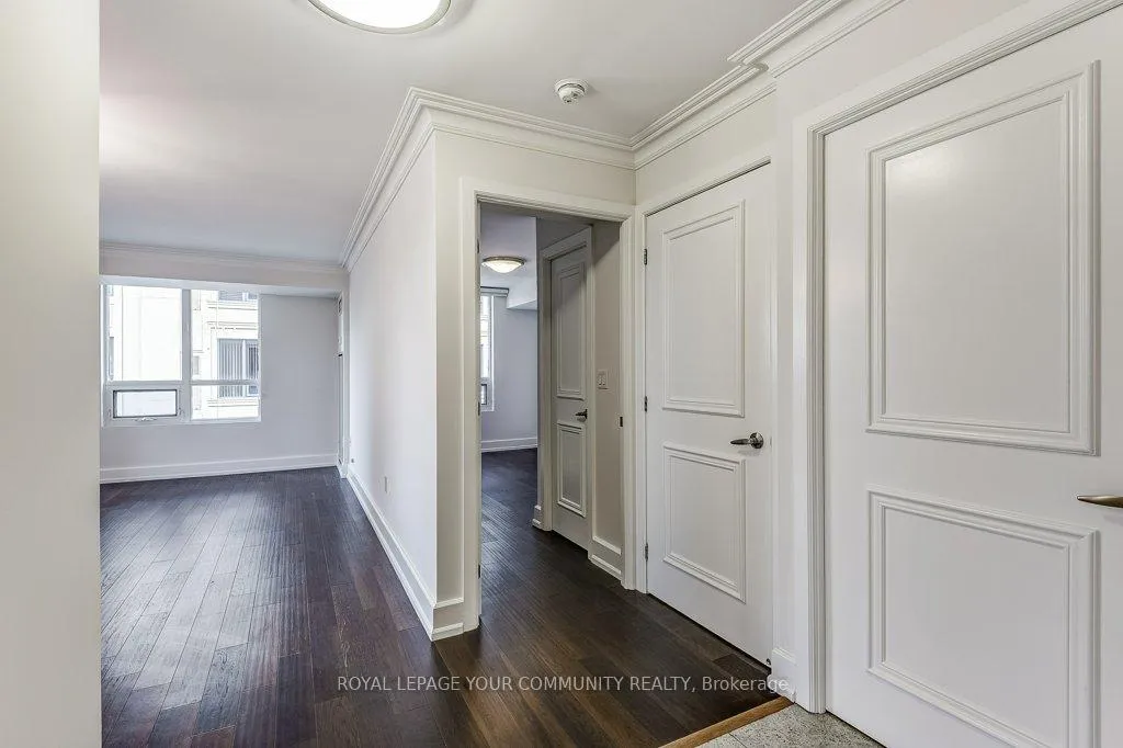Photo 6 of Unit 527, 650 Sheppard Avenue E, North York, Bayview Village — HOMEH