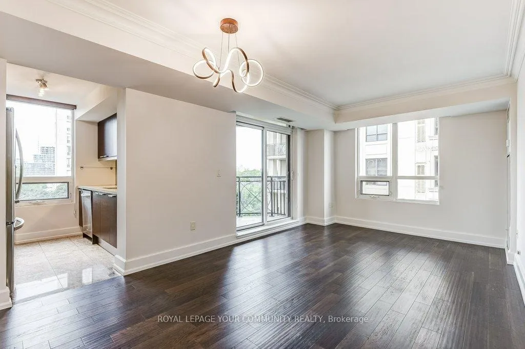 Photo 7 of Unit 527, 650 Sheppard Avenue E, North York, Bayview Village — HOMEH