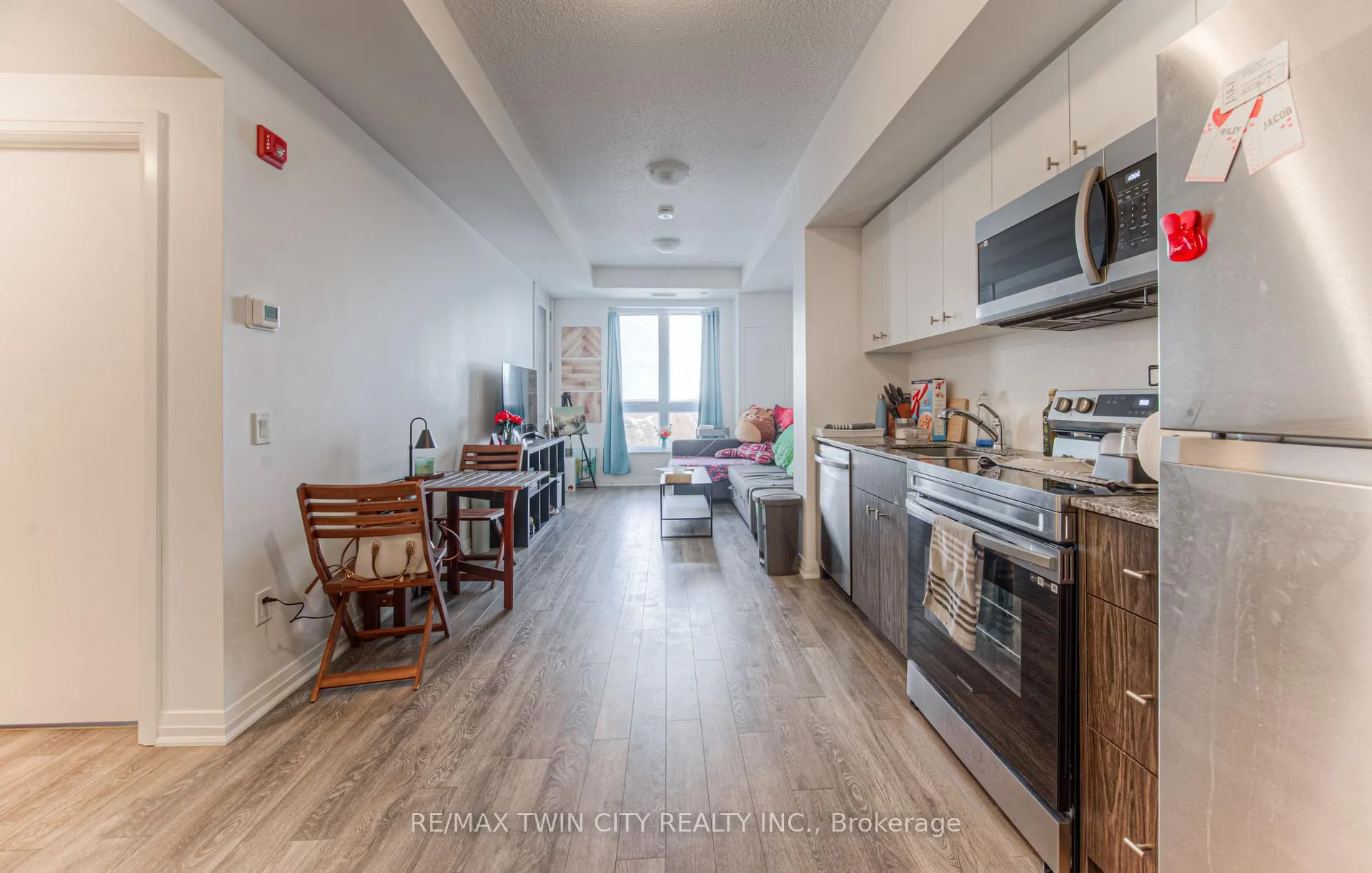 Photo 4 of Unit 606, 101 Golden Eagle Road, Waterloo — HOMEH