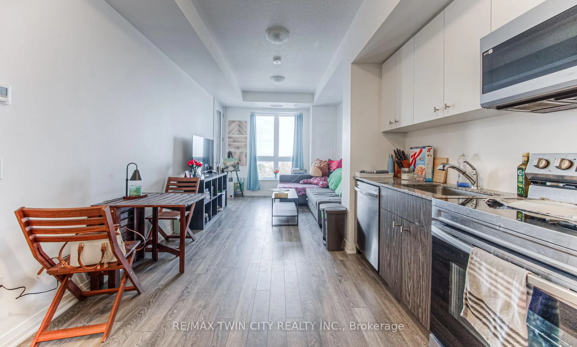 Photo 7 of Unit 606, 101 Golden Eagle Road, Waterloo — HOMEH